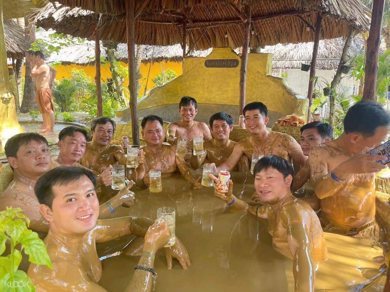 Trải Nghiệm Spa Tắm Bùn Versailles ở Phú Quốc 1